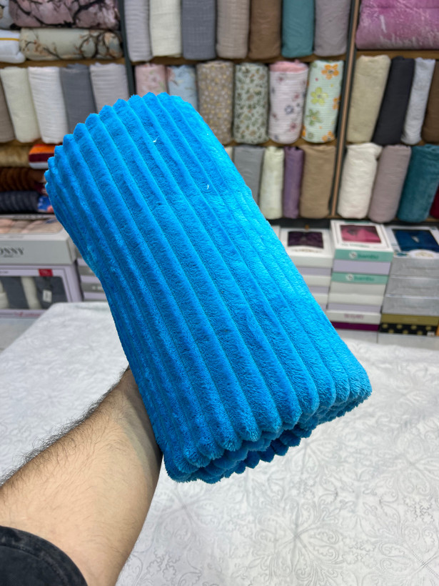 پتو کرکرای تک نفرهمسافرتیجنس درجه یک از برند یزدان